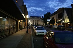Town square huntingdon tennessee